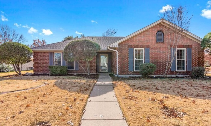 Coppell Casa | Comfortable & Modern Home minutes from DFW Airport