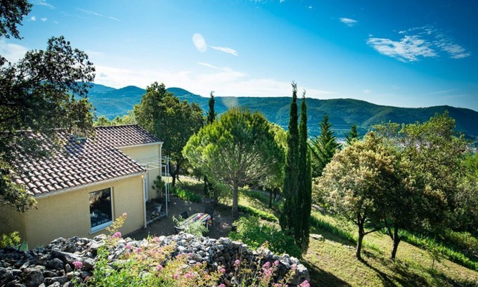 Lodeve Casa | Casa rural cómoda y tranquila, magnífica vista, a pocos minutos. del lago Salagou