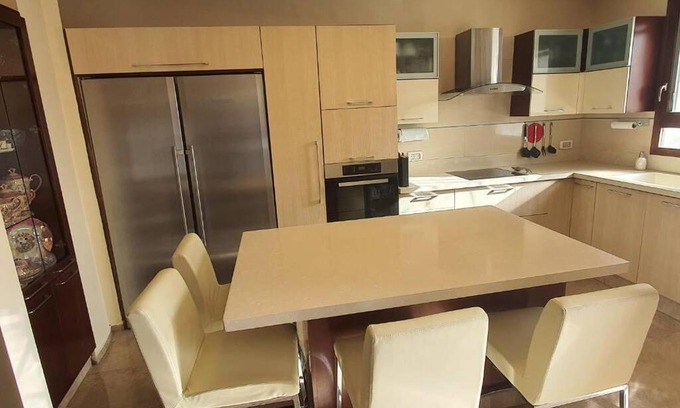 Mamilla Casa | Comfortable three bedroom cottage