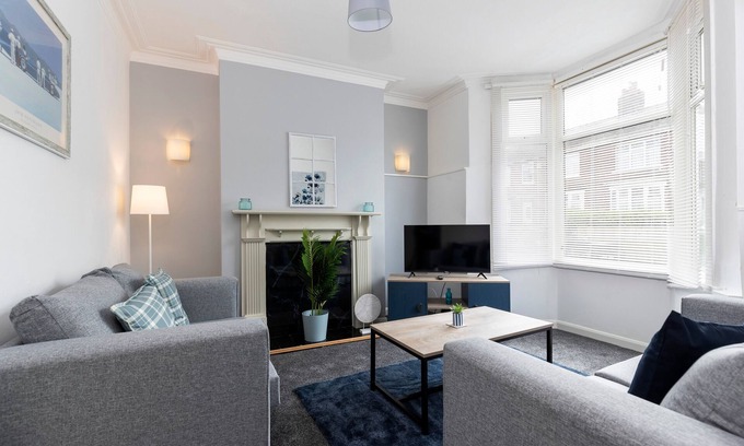 Thornaby On Tees Casa | Comfortable & very spacious home