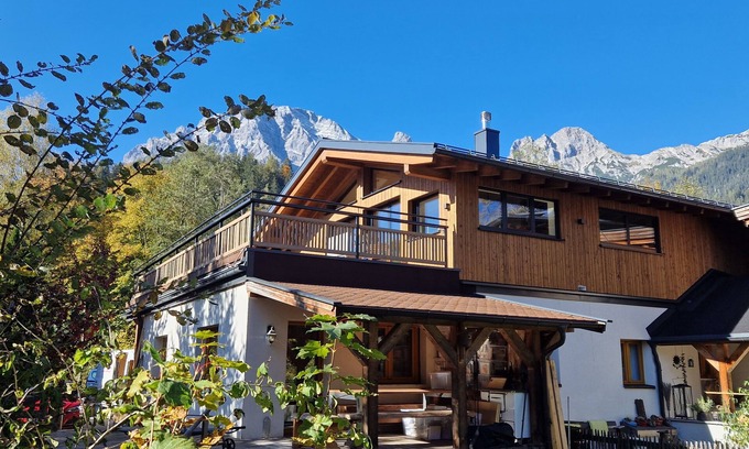 Leogang Casa | Casa rural cerca de las pistas de esquí, con gran jardín privado.