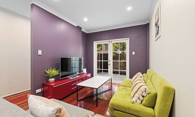 Pyrmont Casa | Comforting 2BR House/FishMarket&Casino-3 mins walk
