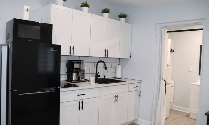 Hollywood Apartamento | Comfy 1-BR Studio in South Florida Near beach - AC, Washing Machine, Netflix