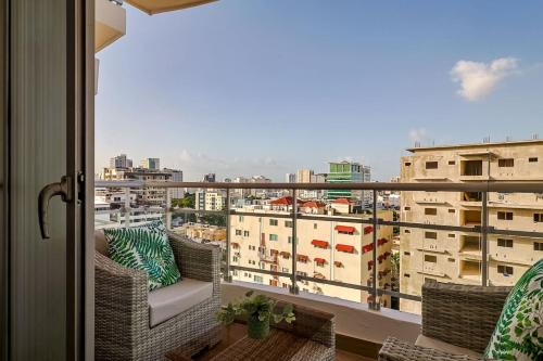 Evaristo Morales Apartamento | Comfy 1BR Centric Apt King Bed