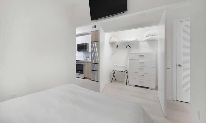 NoMa Hotel | 1st Street | near Metro & Union Station | Noma