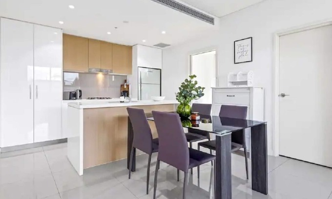 Homebush Apartamento | Comfy 3 Bed Apt at Homebush | MHS