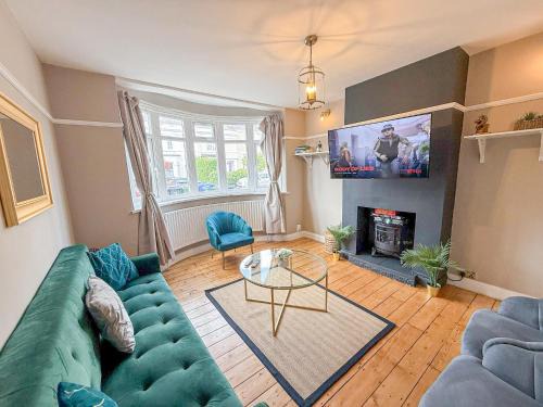 Beverley Apartamento | Comfy 3-bedroom House in New Malden with FREE Parking and Garden near Raynes Park, Kingston upon Thames, Wimbledon, Surbiton
