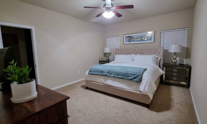 McNeil Casa | Comfy 4 Bedroom Home