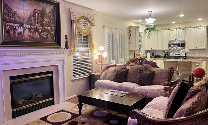 Montclair Casa | Comfy Deluxe Getaway Resort
