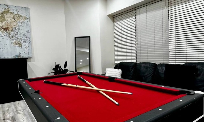 Sudbury Apartamento | Comfy Flat | Hot Tub + Games