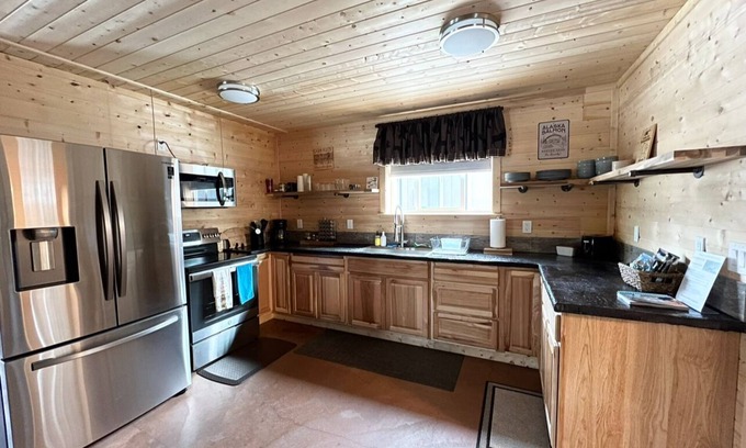 Funny River Casa | Comfy Funny River retreat close to Soldotna and some of the best fishing holes!