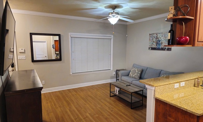 Tallahassee Casa | Comfy Gated Community Townhome
