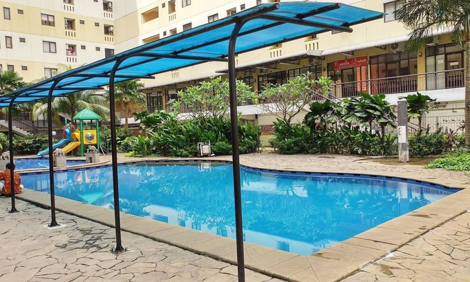 Kebagusan Apartamento | Comfy Studio Room Apartment at Kebagusan City