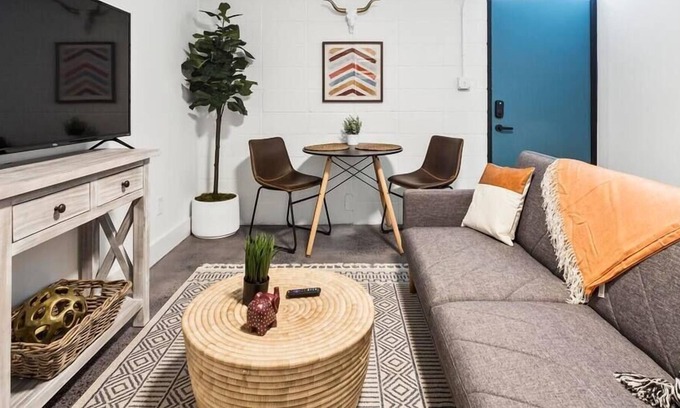 Virginia Highland Apartamento | Comfy Studio with Queen Bed, City Walkable!