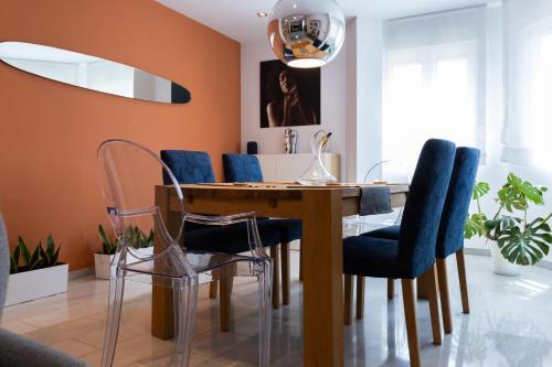 El Ejido Apartamento | Comfy Stylish Stay in Malaga