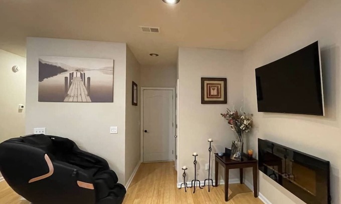 Braselton Casa | Comfy Town House in Braselton, near Chateau Elan