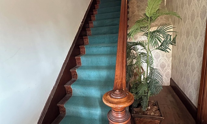 Ithaca Apartamento | Comfy Victorian 2B/2Ba, Heart of City w/Parking