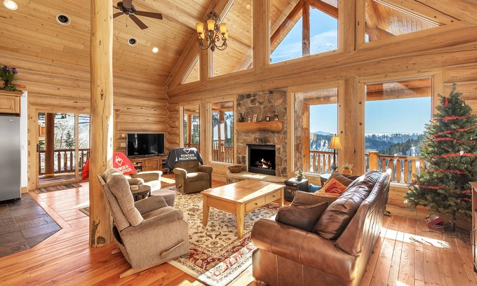 Powder Mountain Cabina | Coming this Winter! 'Timberline Retreat' is now 'The Nest'. Newly Remodeled!
