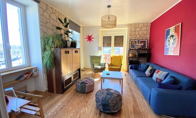 Bellegarde-sur-Valserine Apartamento | Comme à la Maison ! Superbe Gîte Avec Jardin + Parking Proche Gare