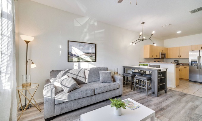 Haines City Condominio | Community Pool: Family-Friendly Florida Condo!