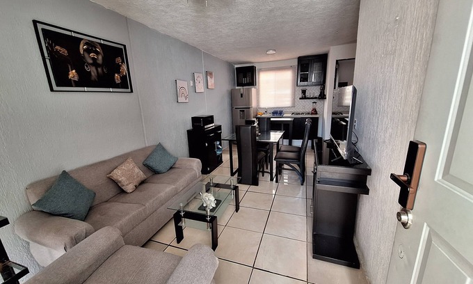 San Pedro Tlaquepaque Apartamento | Como Depth cerca de la Central de Autobuses a 10 min del Parían Tlaquepaque