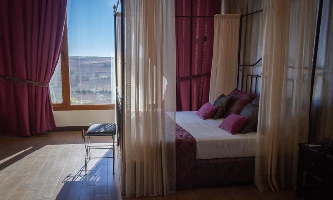 Tarancón Hotel | Complejo Enoturístico Finca La Estacada