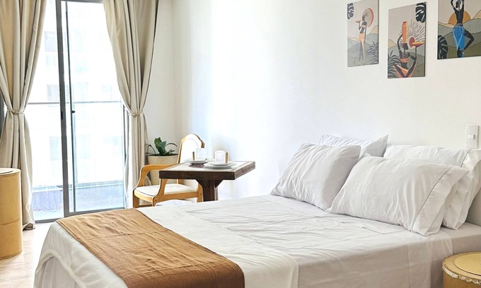 Santo Cristo Apartamento | Complete studio in the center of Rio VLT in front and close to Zona Sul