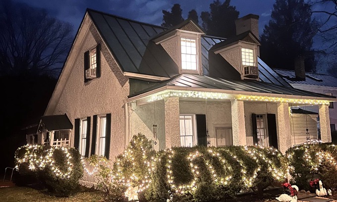 Washington Casa | Completely Private Suite in Historic Colonial House right beside from The Inn!