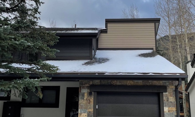 Vail Casa | Casa familiar completamente remodelada: bañera de hidromasaje, wifi, televisión por cable, cocina cargada