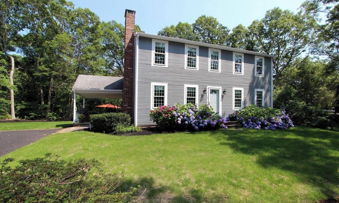 Bourne Casa | COMPLETELY RENOVATED JEWEL BY THE SEA.