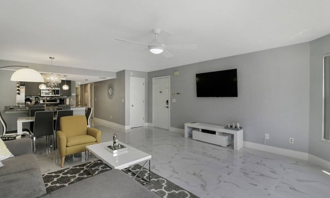 Royal Palm Bay Villa | 2019 Completamente renovado 3/2 Cerca de los parques de Disney