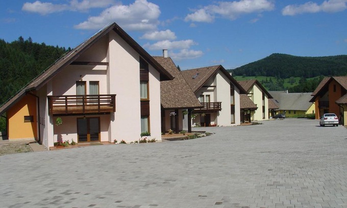 Sucevita Complejo | Complex Turistic Bucovina