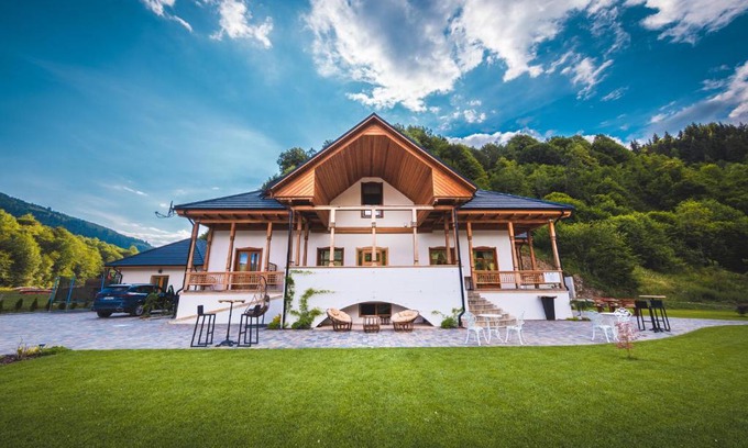 Sangeorz-Bai Casa | Conacul Sanct Gurgh