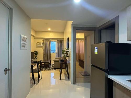 Lapu-Lapu Apartamento | Condo - 2 Bedrooms Family with Balcony