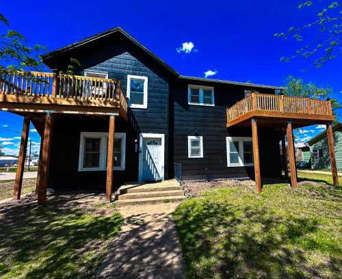 Russell Casa | Condo 2bd2bagrilllaundry-10pp-pet Friendly