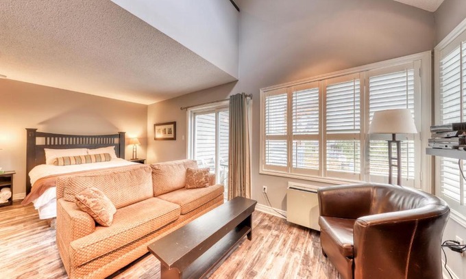 Craigleith Hotel | Condo 310 at North Creek Resort