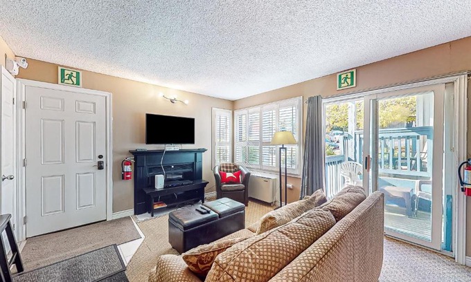 Craigleith Hotel | Condo 708 at North Creek Resort