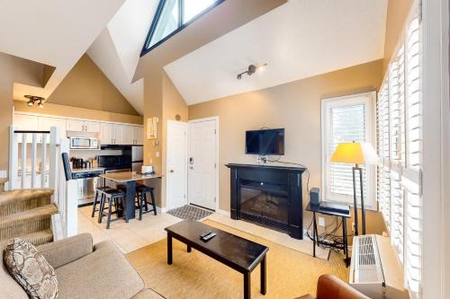 Craigleith Casa | Condo 710 at North Creek Resort