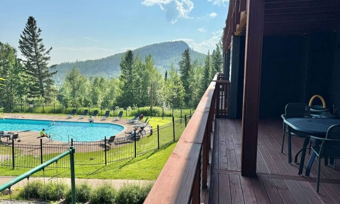 Lutsen Casa | Condo at Lutsen Mtn Ski in Ski out Gorgeous views of Moose Mtn