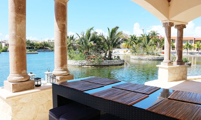 Puerto Aventuras Apartamento | Condo Bellmare