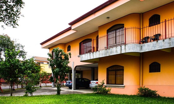 San Pedro Apartamento | CONDO CASA INN #4 , CERCA DE LAS PRINCIPALES UNIVERSIDADES DE COSTA RICA.