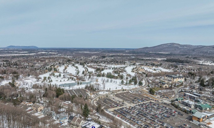 Bromont Chalet De Esquí | Condo Directement au Pied des Pistes