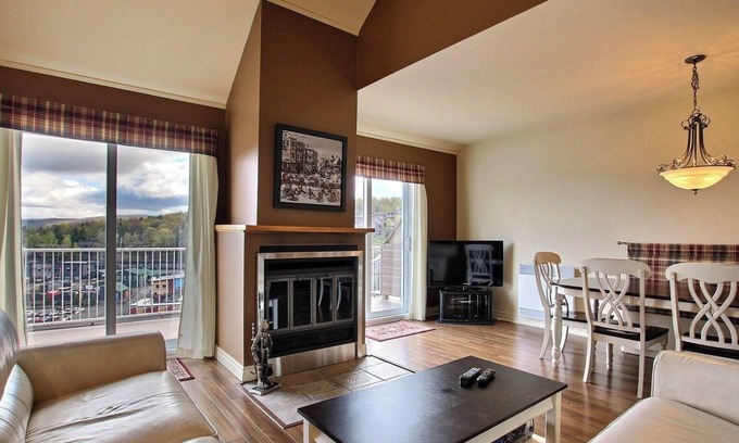 Bromont Apartamento | Condo for rent in Bromont on the slopes!