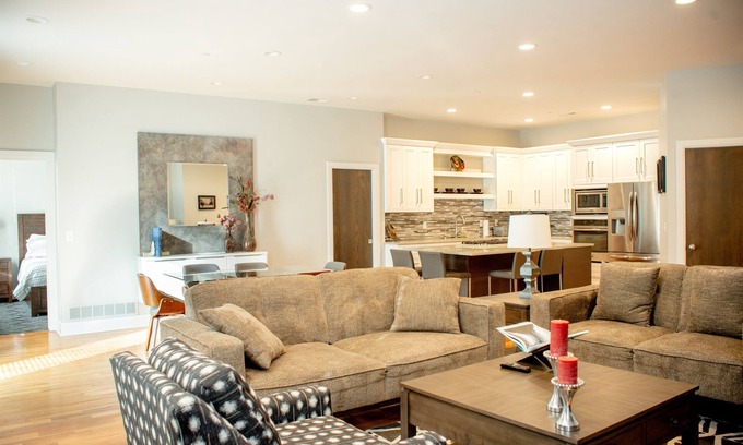 Salina Condominio | Condo in Historic College Building