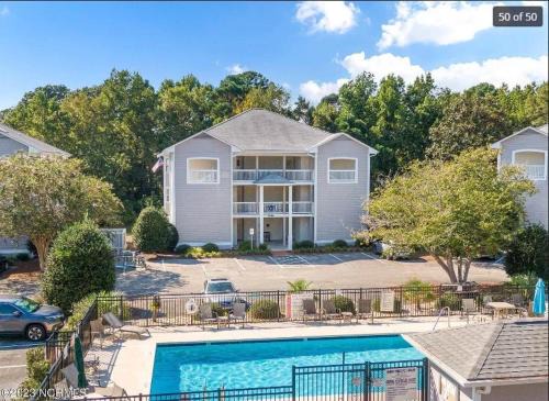 St. James Casa | Condo in St James in Southport - Great amenities