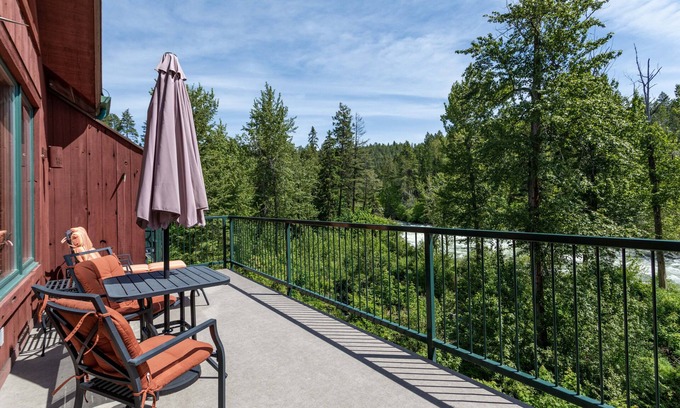 Bigfork Condominio | Stay Montana - Downtown Bigfork, condominio de lujo en el río Swan