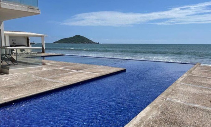 Marina Mazatlán Apartamento | Condo playa cerritos con 2 albercas Mazatlan