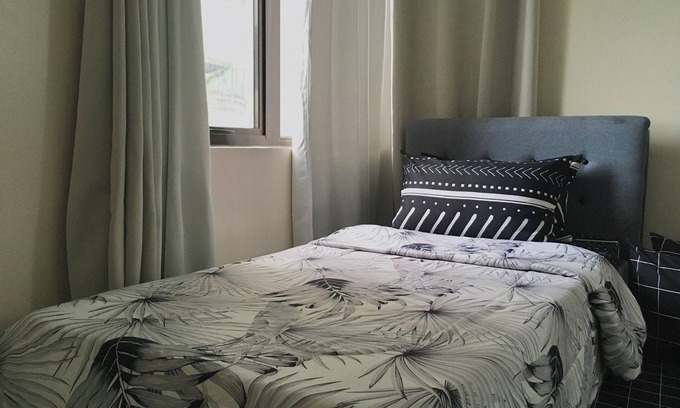 Mabolo Condominio | Condo WIFI up to 100mbps Netflix Infinity pool