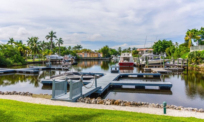 Royal Harbor Condominio | Condo with Boat Dock, 1.5 miles to beach, and 2 blocks to 5th Avenue!