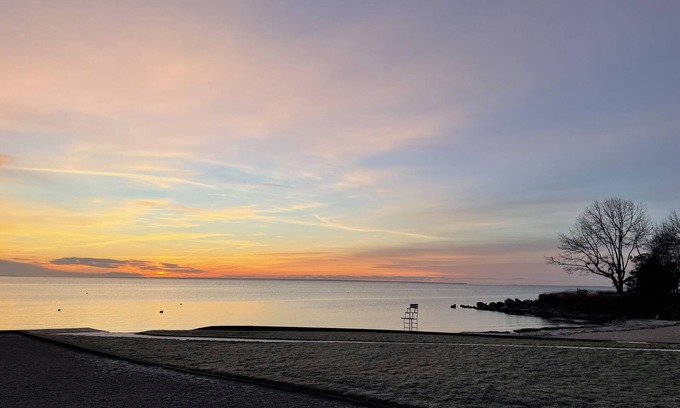 Bliss Corner Apartamento | Condo with private beach access
